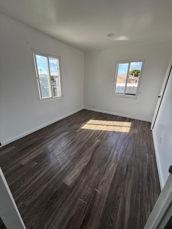 Building Photo - 1272 4th Ave