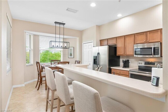 Building Photo - 10321 Heritage Bay Blvd