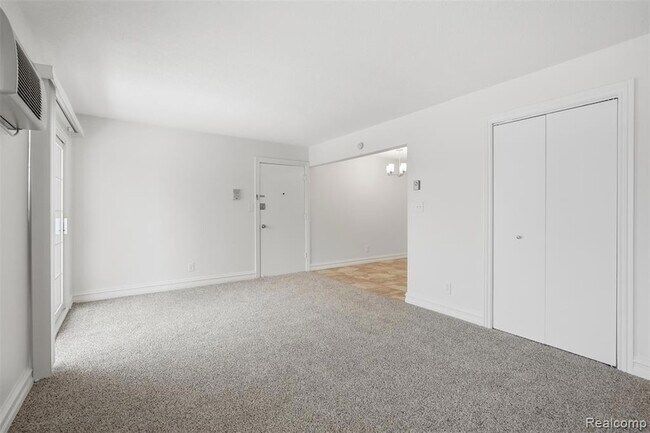 Building Photo - 8188 24 Mile Rd