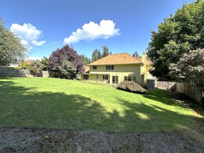 Building Photo - Luxury living in Gig Harbor!