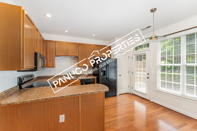 Building Photo - 6113 Morgan Ashley Dr