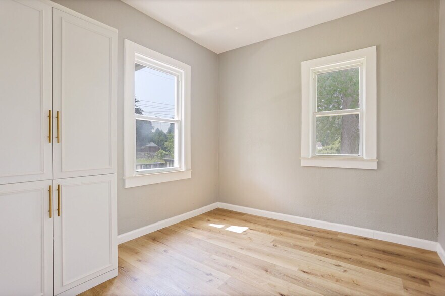 Building Photo - 4228 Green St