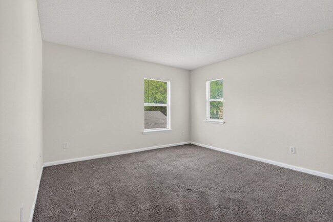 Building Photo - Great location! Great price! Great home!