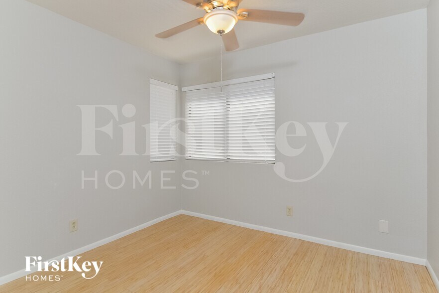 Building Photo - 7034 Rusty Nail Way