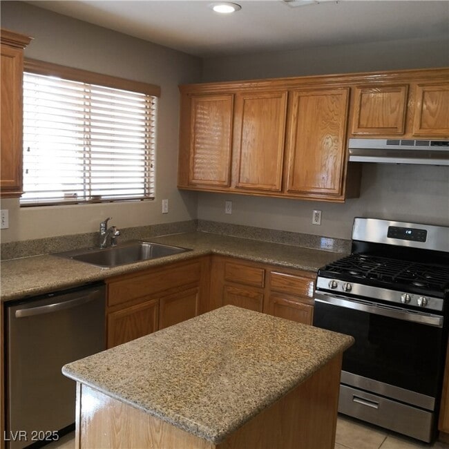 Building Photo - 5055 Lime Kiln Ave