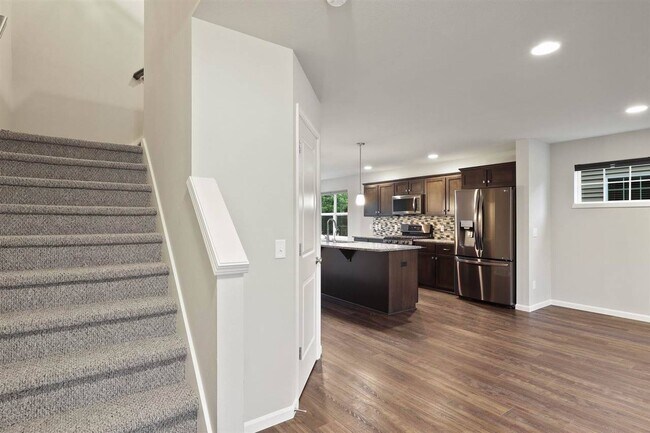 Building Photo - 5834 Lien Rd