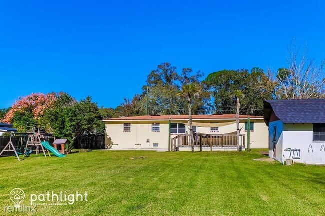 Building Photo - 3 br, 1 bath House - 7120 Sans Souci Rd UNIT