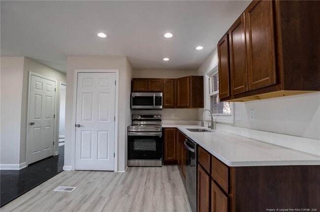 Building Photo - 226 Odell Rd