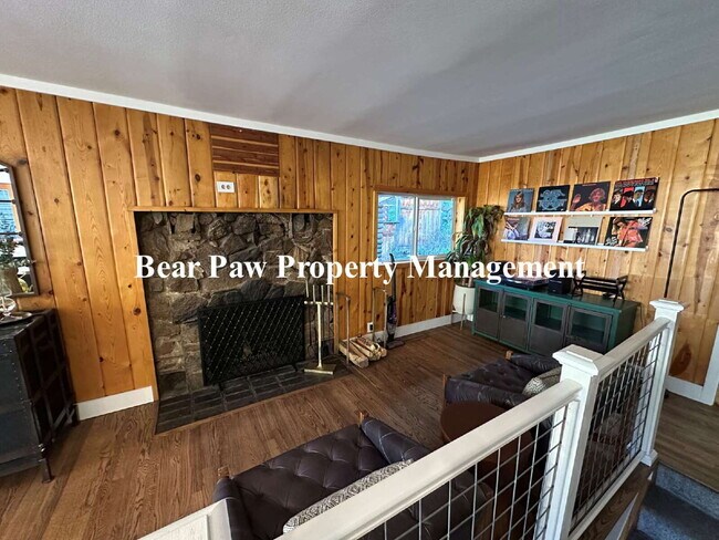 Building Photo - Cozy FURNISHED 2-Bed, 2-Bath Haven  on the...