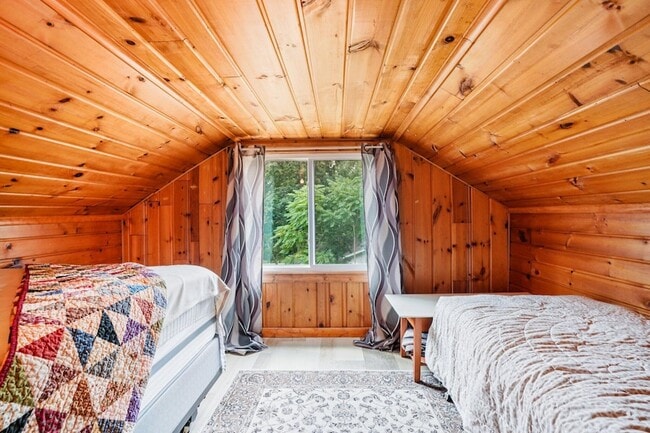 Building Photo - N3219 Cherry Rd