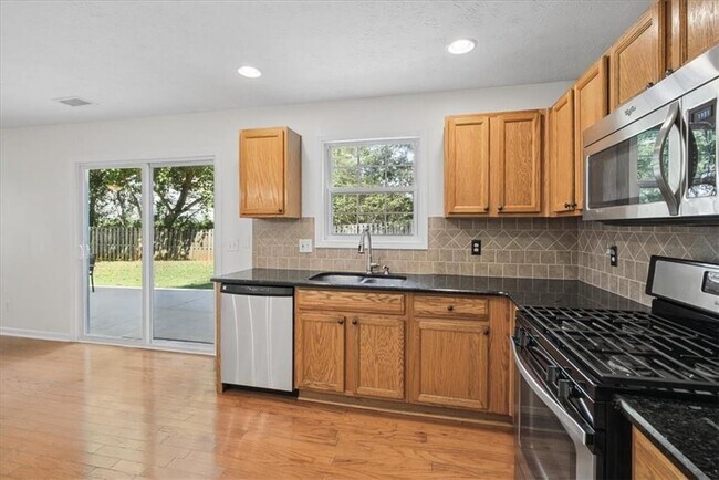 Building Photo - 506 Weatherstone Ct