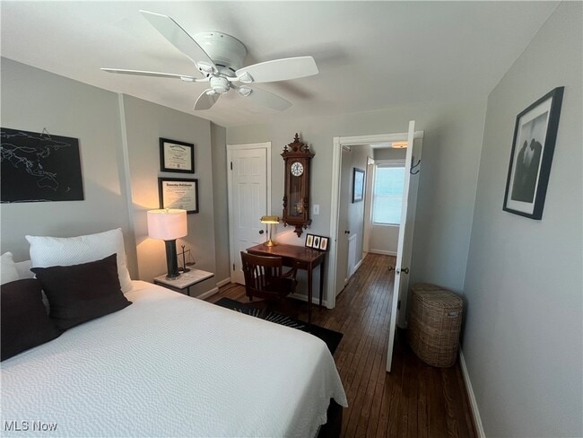 Building Photo - 15220 Rosemary Ave