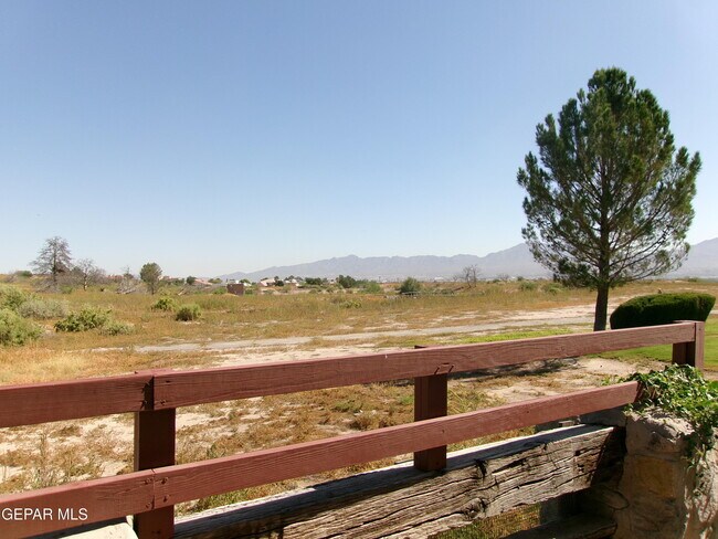 Building Photo - 246 Casas Bella Ln