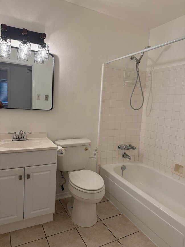 Building Photo - 3403 Tambour Dr