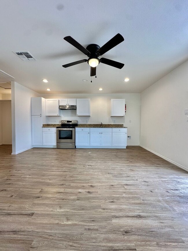 Building Photo - COMING AUGUST 2025 - Newly Built 3-Bedroom...
