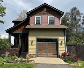 Building Photo - West AVL - Truly Special Custom Build!
