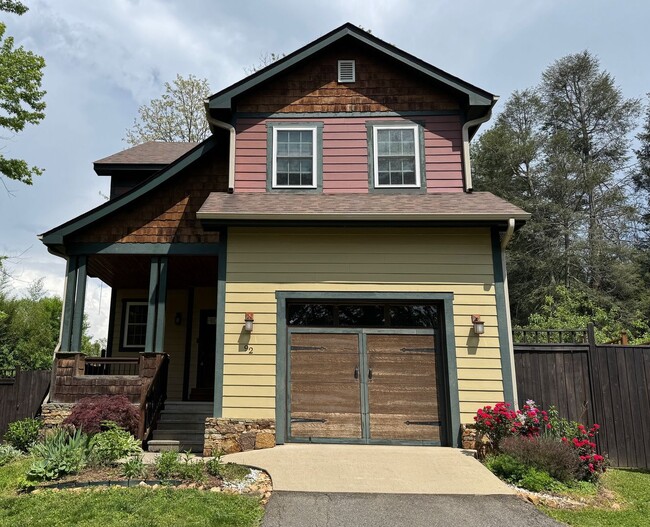 Primary Photo - West AVL - Truly Special Custom Build!