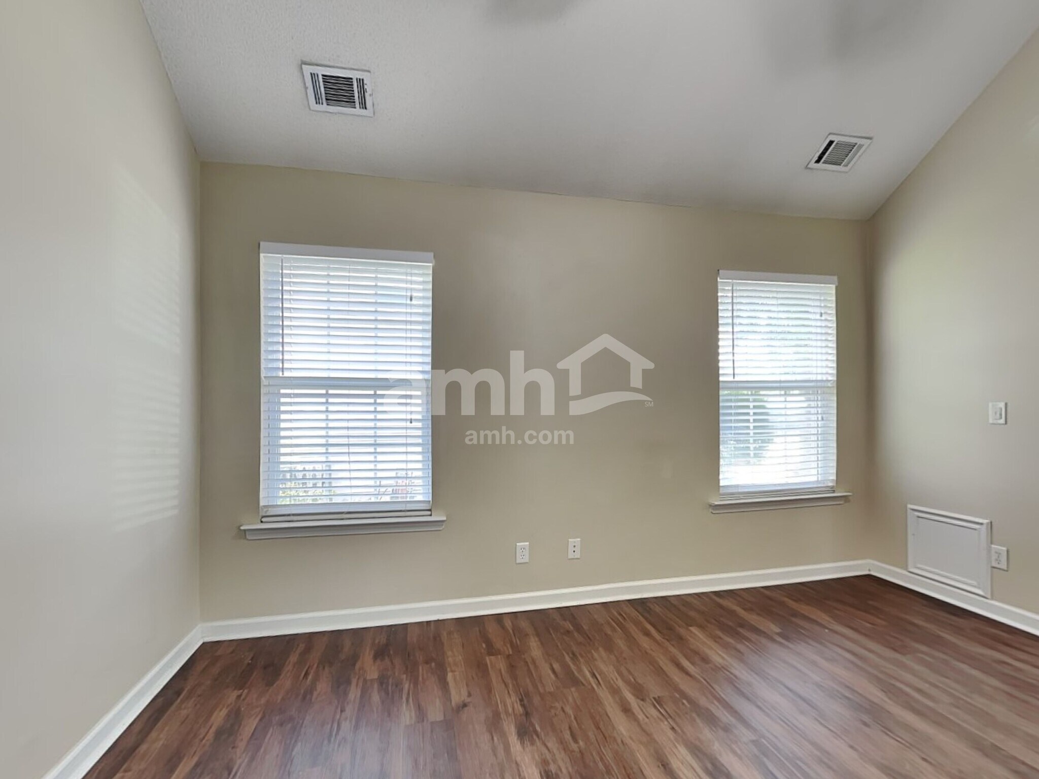 Building Photo - 38 Dunnoman Dr
