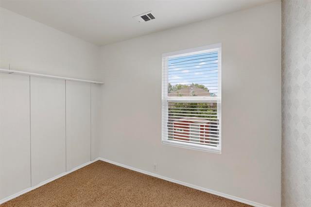 Building Photo - 908 Greene Way