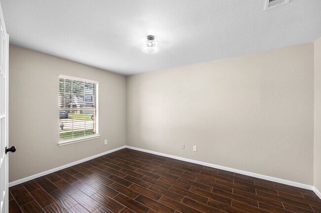 Building Photo - 21362 Beacon Springs Lane