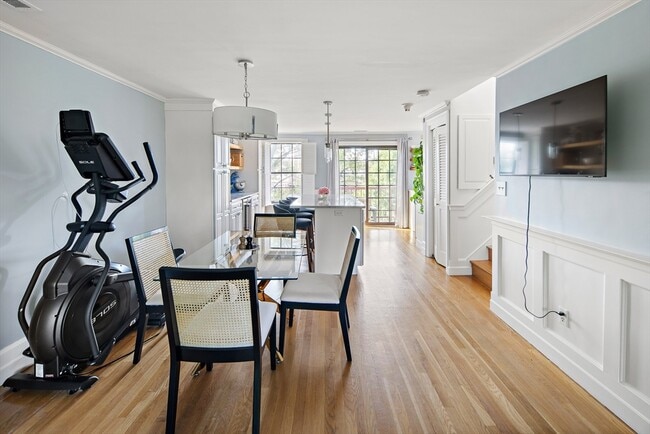 Building Photo - 1 Devens St