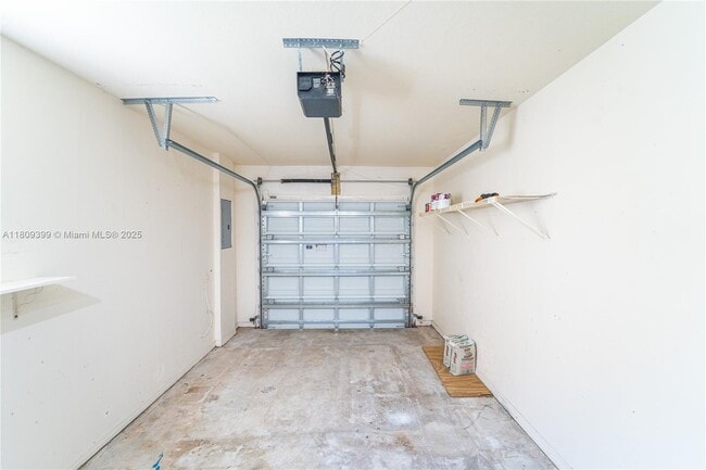 Building Photo - 14421 SW 114th St