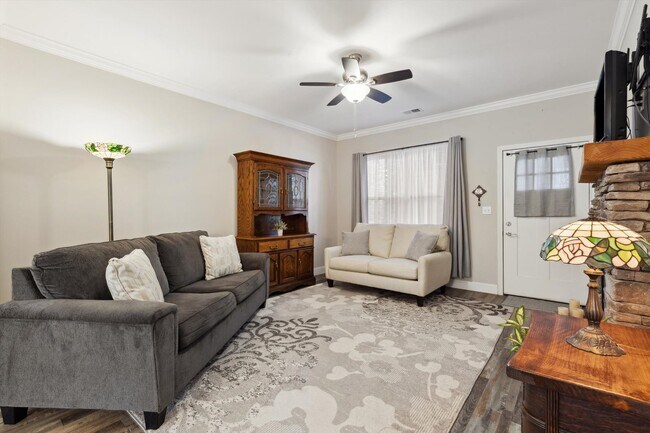 Building Photo - 235 Bishop Cap Cir