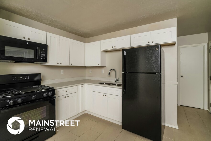 Building Photo - 9823 Merioneth Ct