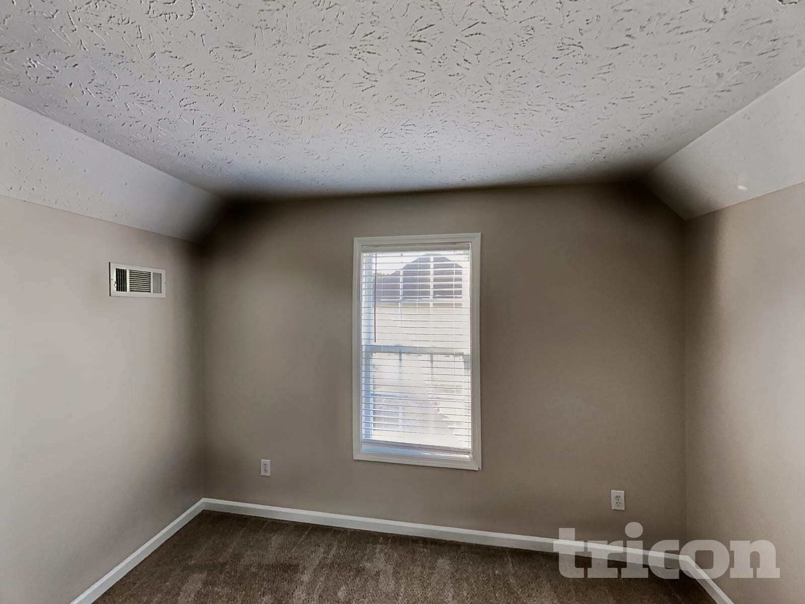 Building Photo - 63 Bent Creek Dr