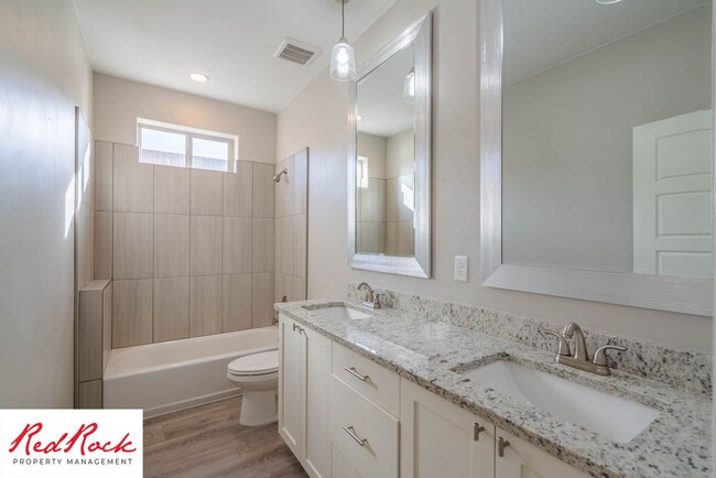 Building Photo - 4 Bedroom Home In The Dunes At Sand Hollow...