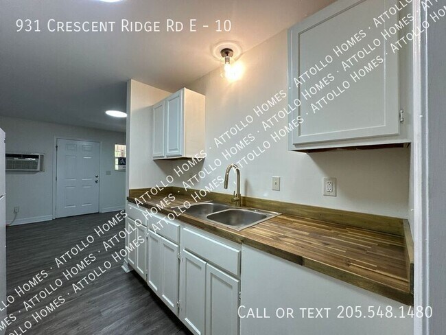 Building Photo - 931 Cres Rdg E Rd
