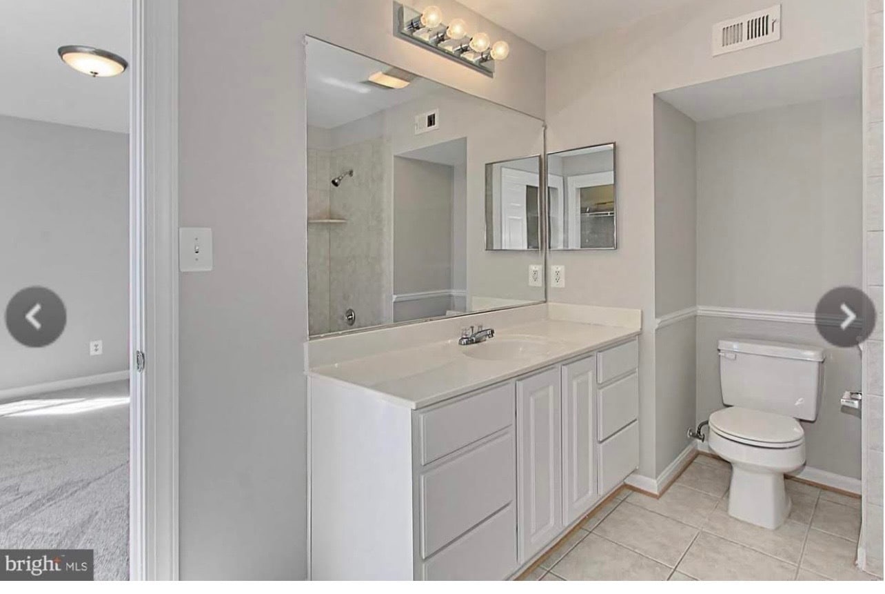 Building Photo - 3906 Penderview Dr