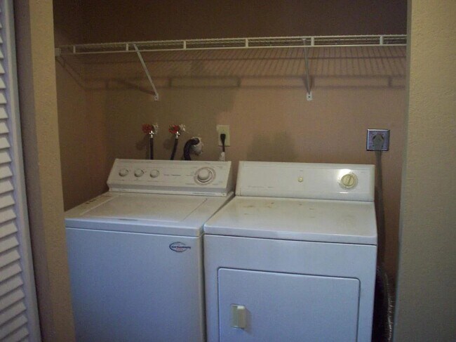 Building Photo - 336 NW 114th Ave