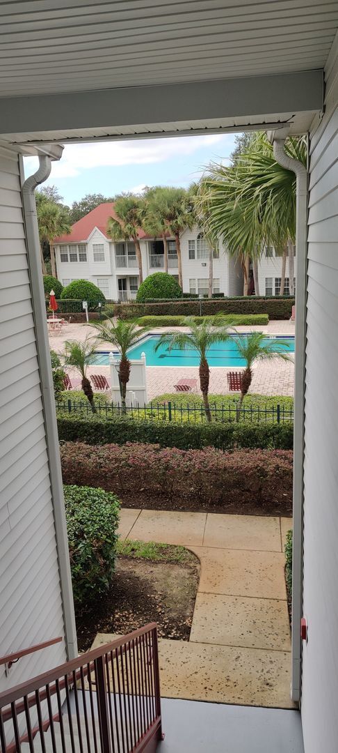 Primary Photo - Lexington Place One Bedroom Condo