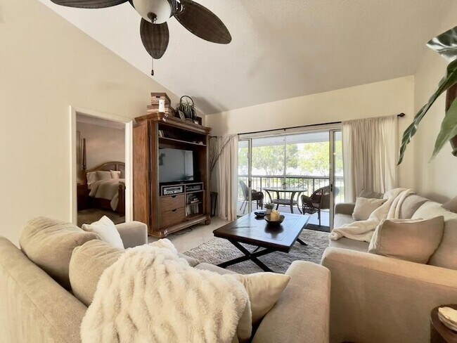 Building Photo - 202 Cypress Point Dr