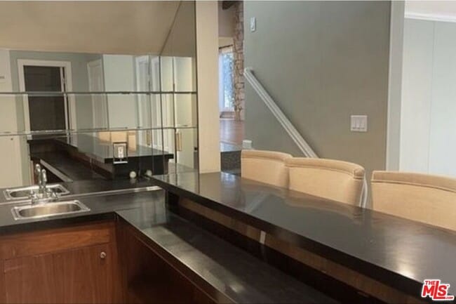 Building Photo - 4368 Fairway Dr