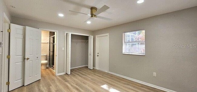 Building Photo - 4387 Sibley Bay St