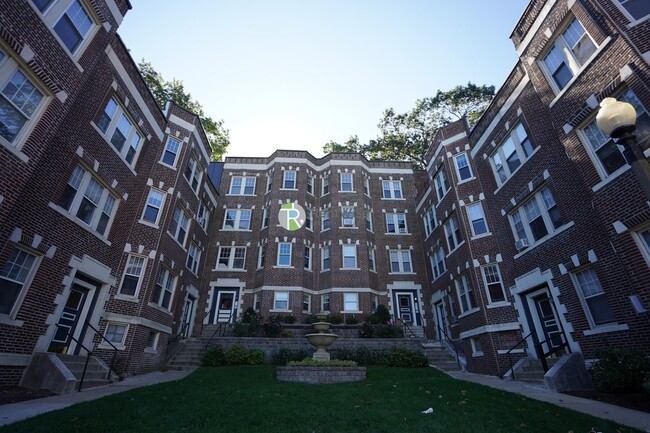 Building Photo - 14 Lorraine Terrace