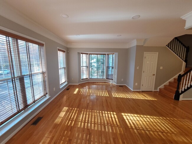 Building Photo - 7738 Heritage Woods Way