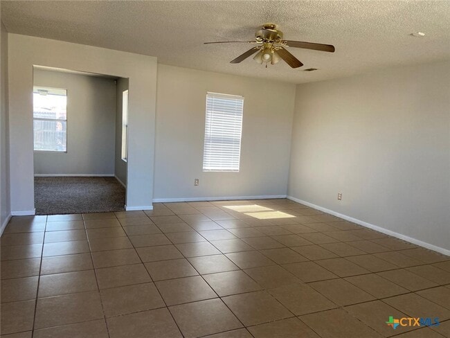 Building Photo - 4102 Waterproof Dr