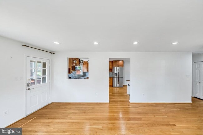 Building Photo - 7411 Tillman Dr