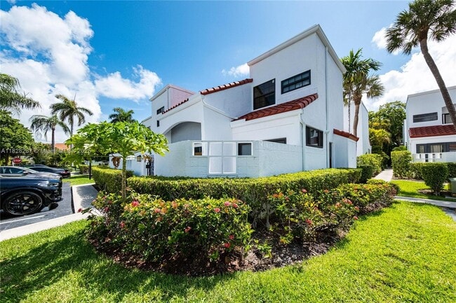 Building Photo - 20945 Bay Ct