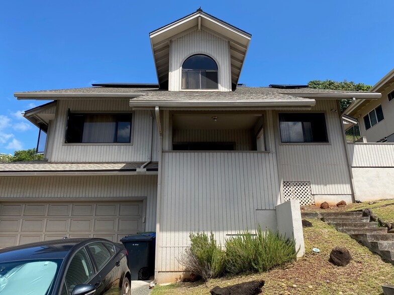 Building Photo - 99-576 Hoio St