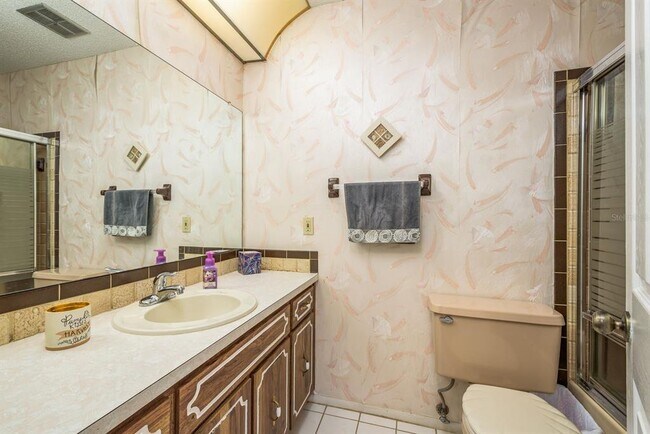 Building Photo - 9910 Eagles Point Cir