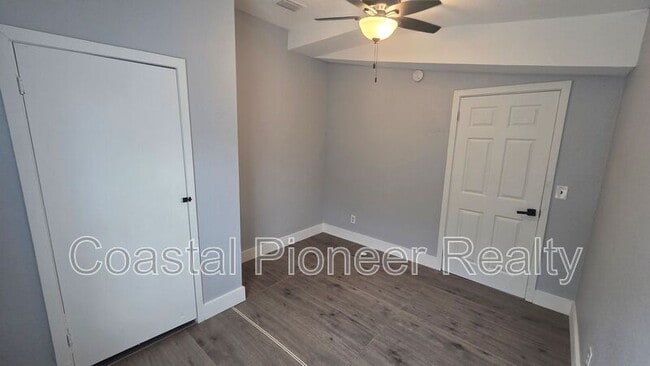 Building Photo - 2010 N Howard Ave