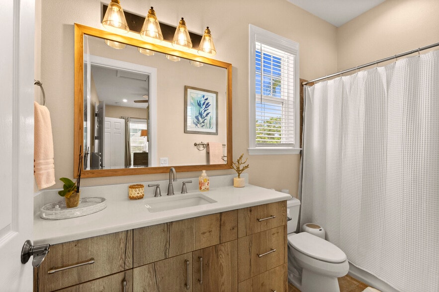 Building Photo - 11780 Anglers Club Dr