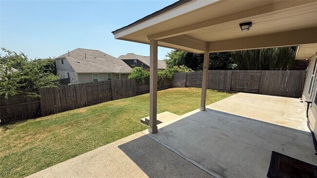 Building Photo - 19609 Drifting Meadows Dr