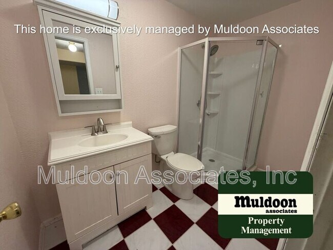 Building Photo - 821 Legend Oak Dr