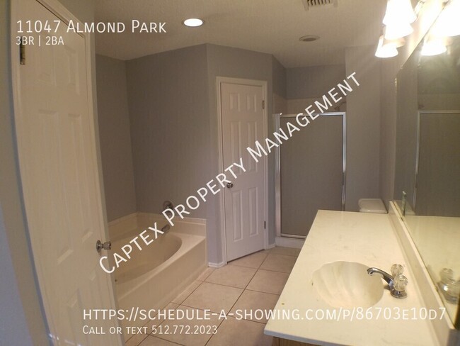 Building Photo - 11047 Almond Park