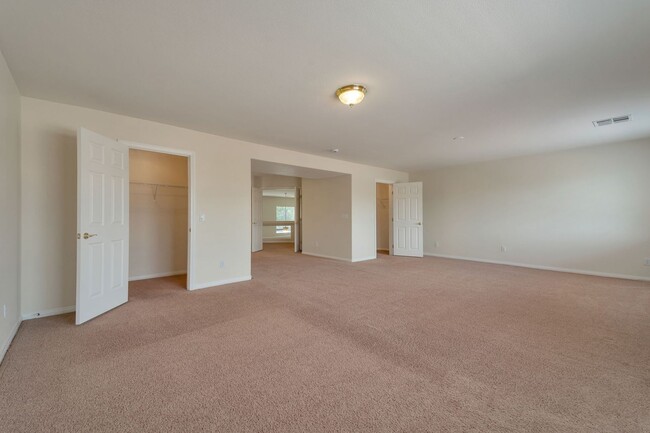 Building Photo - 4127 Abernethy Forest Pl